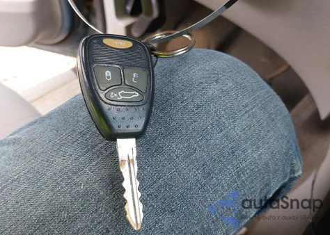 2008 Chrysler Pacifica Lx из США, поврежденный, VIN 2A8GM48LX8R662719